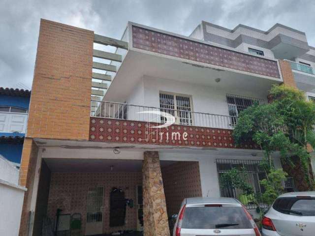 Casa com 3 dormitórios à venda, 339 m² por R$ 700.000,00 - Brasilândia - São Gonçalo/RJ