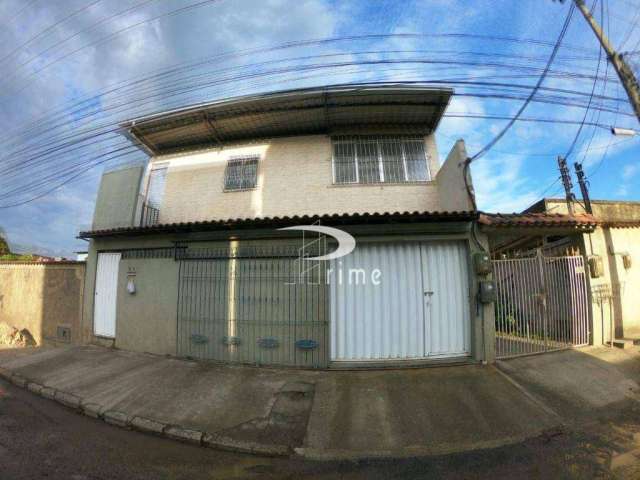 Casa com 3 dormitórios à venda, 300 m² por R$ 318.000,00 - Trindade - São Gonçalo/RJ