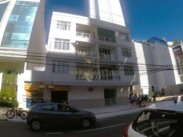 Apartamento à venda no bairro Pioneiros - Balneário Camboriú/SC