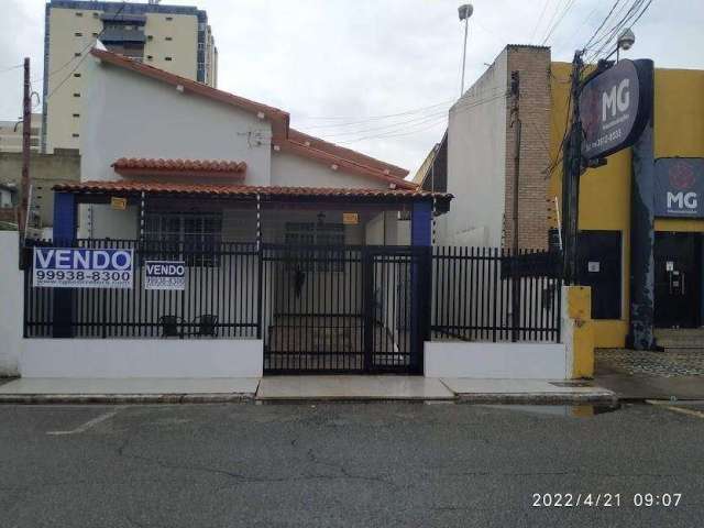 Casa para venda possui 160m2, 3 quartos em São José - Aracaju - SE