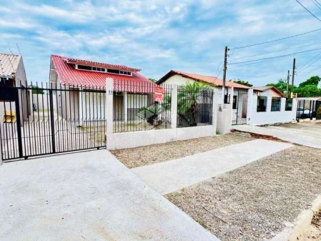 Casa à venda com 2 dormitórios na Vila Nova - São Leopoldo