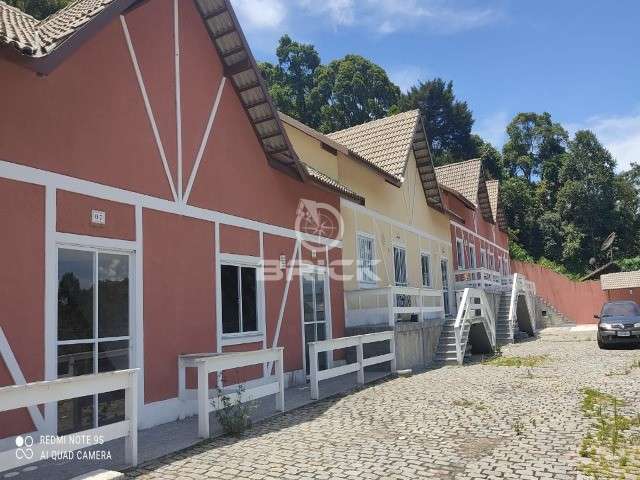 Casa em condomínio fechado com 3 quartos à venda na Estrada Arakem, Granja Guarani, Teresópolis, 179 m2 por R$ 530.000