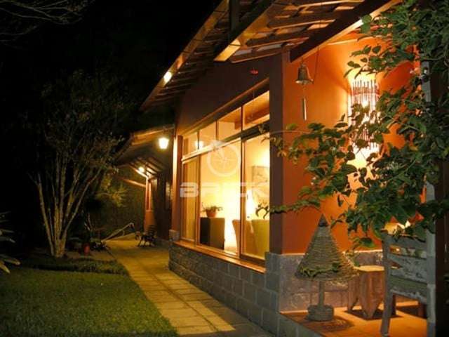 Casa com 4 quartos para alugar na Estrada Henrique Claussen, Parque do Imbui, Teresópolis, 400 m2 por R$ 12.000