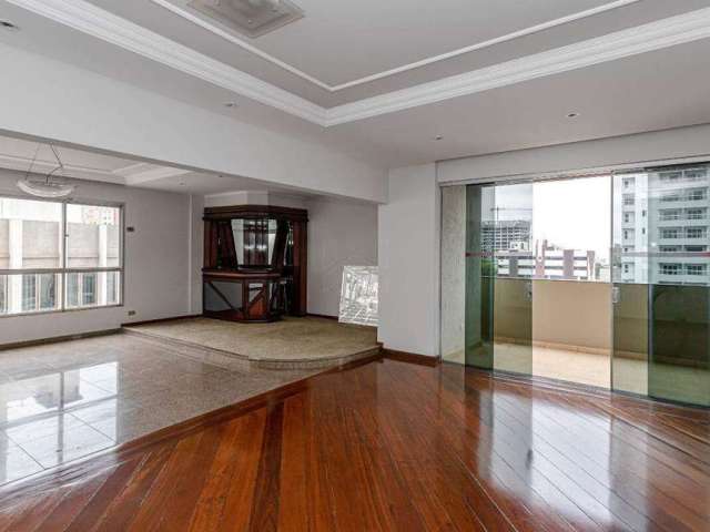Apartamento à venda com 192 m² na Zona 01 de Maringá