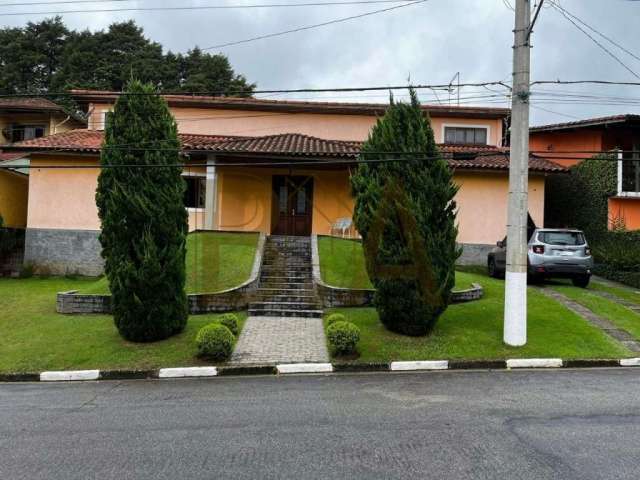 Casa em condomínio fechado com 4 quartos à venda no Jardim dos Ipês, Cotia , 337 m2 por R$ 1.300.000