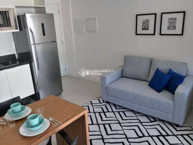 Apartamento com 1 quarto para alugar na Rua Maria Eduarda, 144, Pantanal, Florianópolis, 28 m2 por R$ 3.300