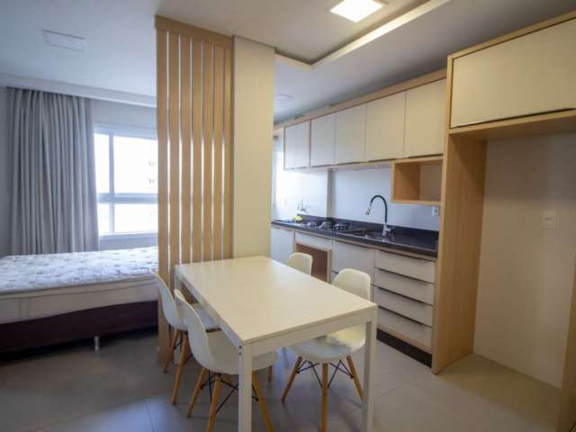 Apartamento com 1 quarto para alugar na Rua Oge Fortkamp, 157, Trindade, Florianópolis, 30 m2 por R$ 3.000