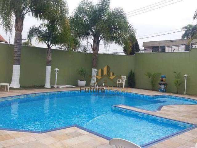 Casa com 3 dormitórios para alugar por R$ 4.800,00/mês - Jardim da Glória - Cotia/SP