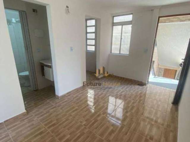 Apartamento com 2 dormitórios à venda, 38 m² por R$ 160.000,00 - Conjunto Habitacional Presidente Castelo Branco - Carapicuíba/SP