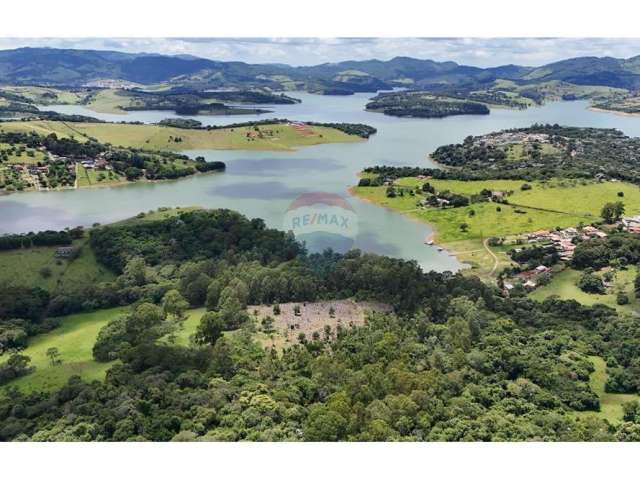 Terreno com acesso a Represa Jaguari - 61.503 m2