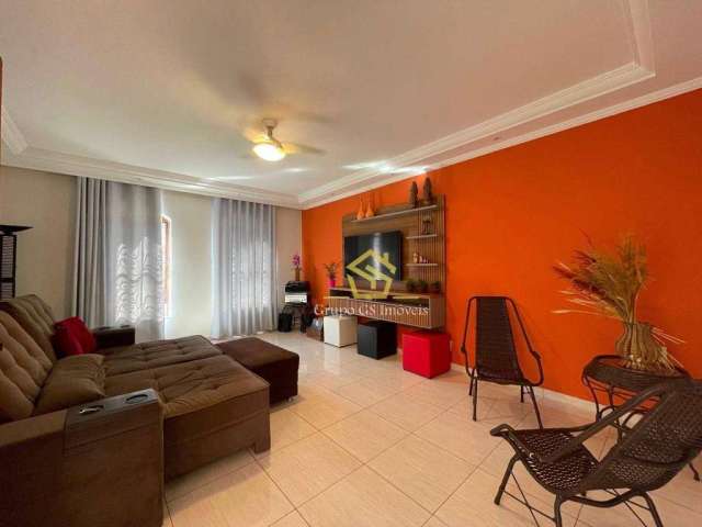 Casa com 3 dormitórios à venda, 234 m² por R$ 820.000,01 - Jardim das Palmeiras - Valinhos/SP