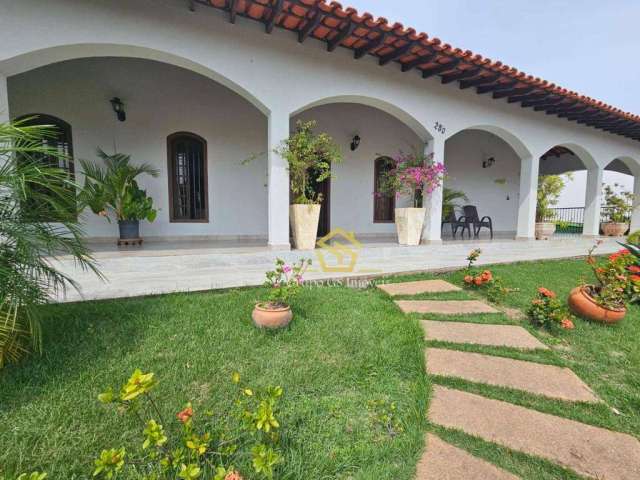 Casa com 3 dormitórios para alugar, 350 m² por R$ 10.420,00/mês - Santa Rosa - Vinhedo/SP