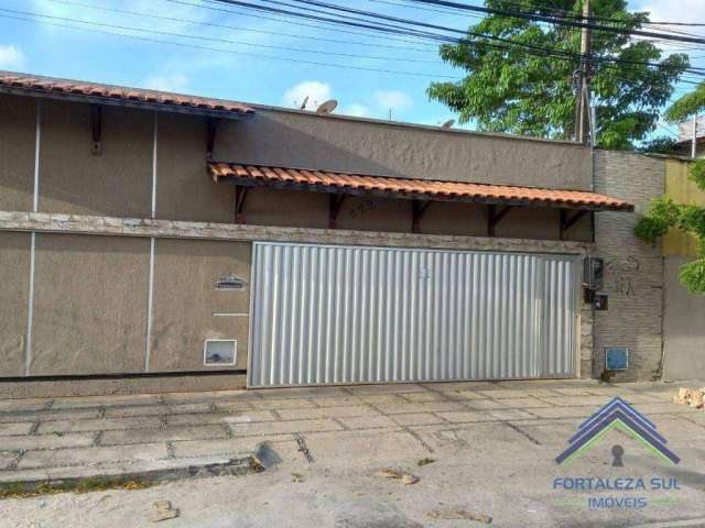 Casa com 5 dormitórios à venda, 240 m² por R$ 975.000,00 - Parque Manibura - Fortaleza/CE
