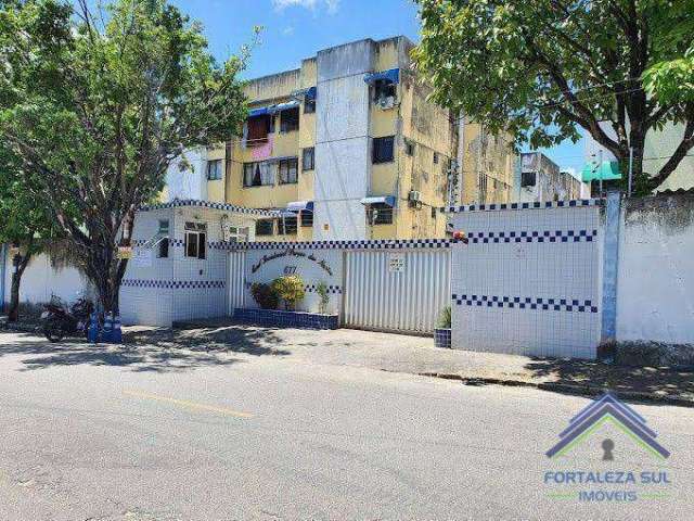Apartamento com 2 dormitórios à venda, 60 m² por R$ 130.000,00 - Padre Andrade - Fortaleza/CE