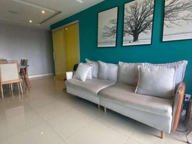 Apartamento com 3 quartos, 120m², à venda em Cabo Frio, Centro