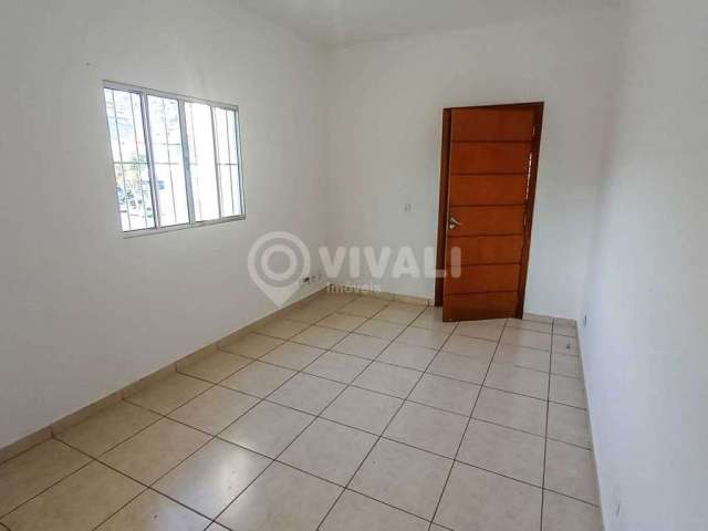 Apartamento com 3 quartos para alugar na Avenida José Benedito Franco Penteado, Loteamento Residencial Central Park, Itatiba por R$ 2.000