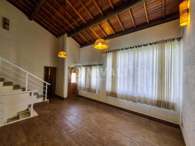 Casa em condomínio fechado com 3 quartos à venda na Avenida Maria Thereza da Costa Naufal, Parque das Laranjeiras, Itatiba, 273 m2 por R$ 1.650.000