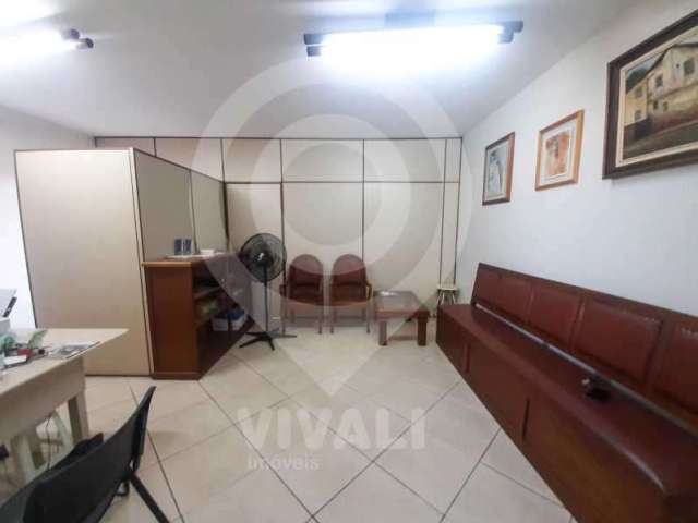Sala comercial com 1 sala para alugar na Rua Benjamin Constant, Centro, Itatiba, 66 m2 por R$ 2.000