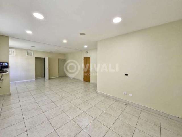 Sala comercial com 3 salas para alugar na Rua Campos Sales, Centro, Itatiba, 70 m2 por R$ 1.950