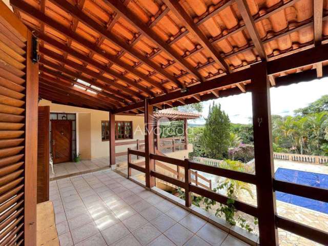 Casa em condomínio fechado com 4 quartos à venda no Ville Chamonix, Itatiba , 485 m2 por R$ 1.390.000