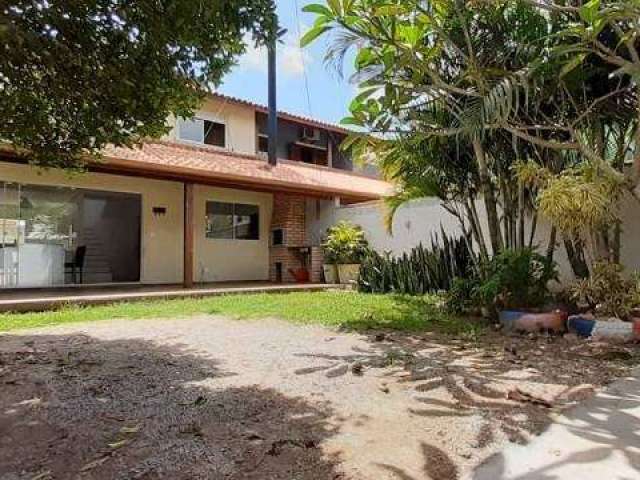 Casa com 2 quartos para alugar no Rio Tavares, Florianópolis  por R$ 5.990