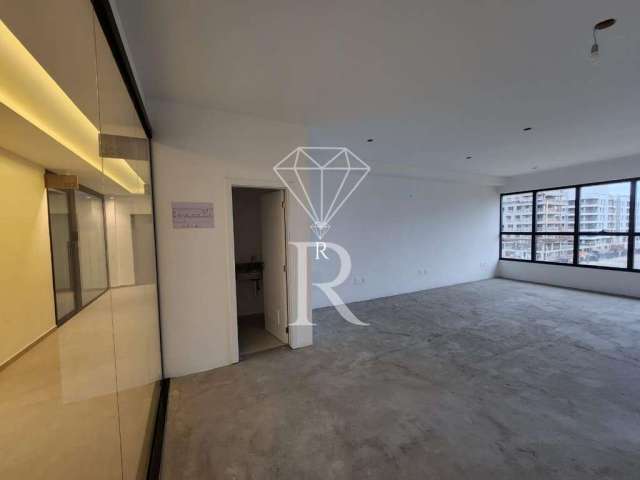 Sala comercial com 1 sala para alugar em Jurerê Internacional, Florianópolis  por R$ 5.800
