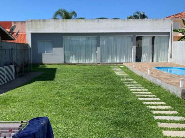Casa em condomínio fechado com 4 quartos para alugar no Campeche, Florianópolis  por R$ 12.000