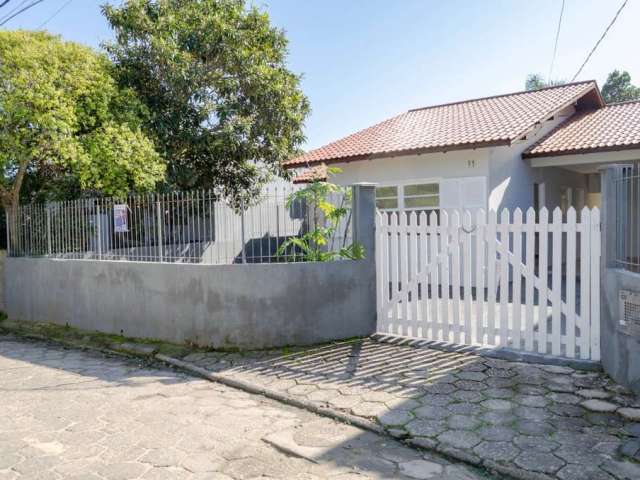 Casa com 3 quartos para alugar no Ingleses do Rio Vermelho, Florianópolis  por R$ 4.000