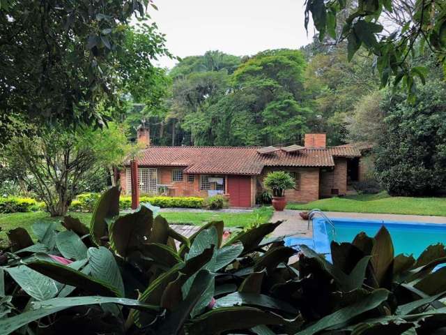 Casa com 5 dormitórios à venda, 482 m² por R$ 2.200.000,00 - Miolo da Granja - Cotia/SP