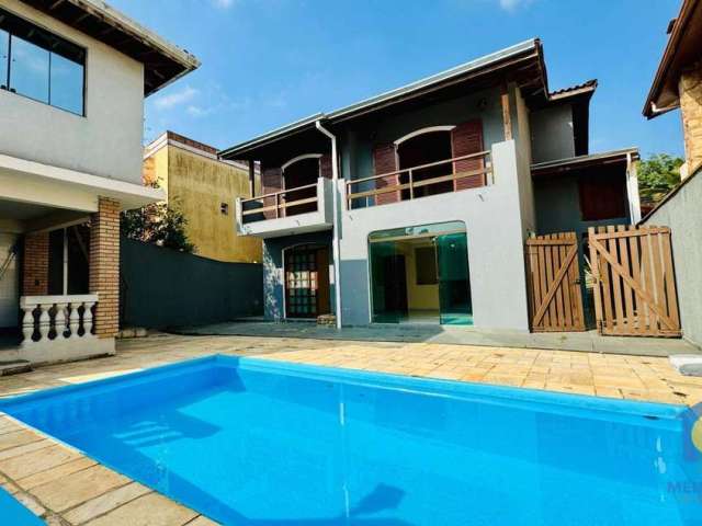 Casa com 3 dorms para Alugar, 360 m² por R$ 6.000/mês - São Paulo II - Cotia/SP