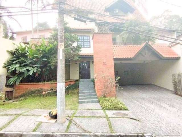Casa com 3 Suítes para Alugar por R$ 6.600/mês - São Paulo II - Cotia/SP