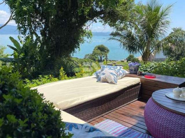 Casa com 3 quartos para alugar na Forte, Florianópolis - SC, 123, Praia do Forte, Florianópolis por R$ 25.000