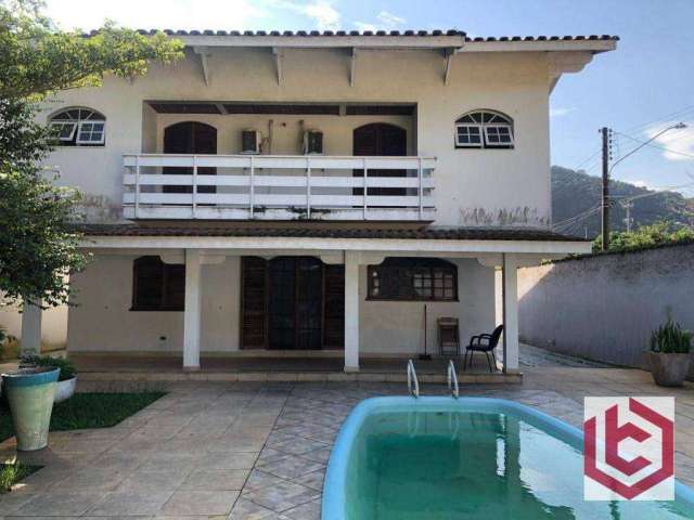 Casa com 3 dormitórios para alugar, 130 m² por R$ 4.500,00/mês - Jardim Guaiuba - Guarujá/SP