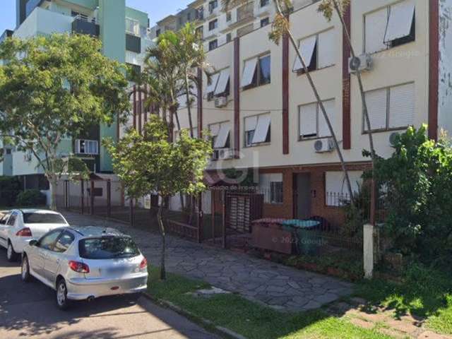 Ótima oportunidade! Apartamento à venda em Santa Tereza, Porto Alegre. Com 1 dormitório, 1 banheiro e área total de 40,69m²,  apartamento térreo . Localizado na Rua Mariano de Matos, possui uma locali
