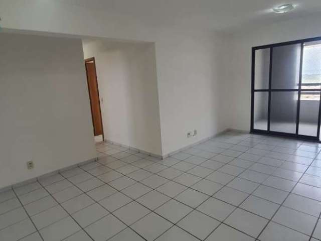 Apartamento para alugar no bairro Candelária, no Condomínio Porto Arena, com 3 quartos sendo 1 suíte