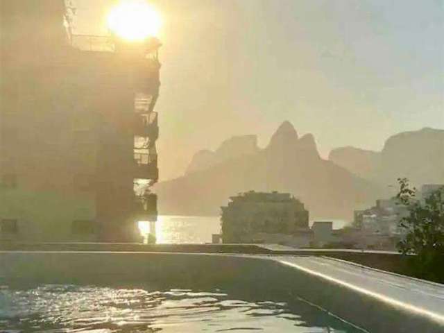 Luxuosa Cobertura Duplex com Piscina Privativa e vista para as duas  praias, Rio de Janeiro