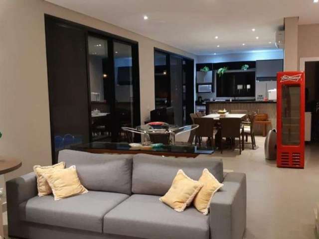 Casa em condomínio fechado com 4 quartos à venda no Centro, Ubatuba , 230 m2 por R$ 2.700.000