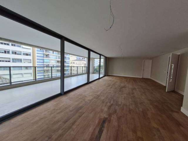 Apartamento para venda possui 350 metros quadrados com 4 quartos em Santa Cecília - São Paulo - SP
