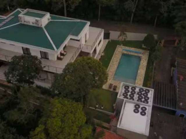 Casa de condomínio sobrado para venda tem 570 metros quadrados com 4 quartos em Ibiuna - Ibiúna - SP