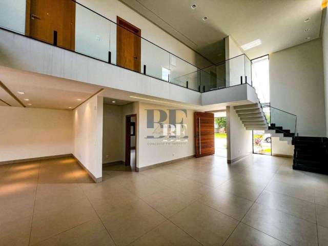 Casa com 3 dormitórios à venda com 350 m² no Residencial Goiânia Golfe Clube.
