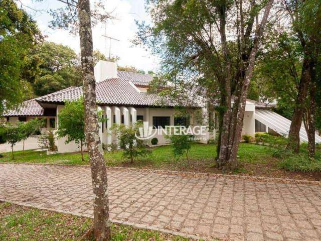 Casa com 6 dormitórios à venda, 448 m² por R$ 2.400.000,00 - São Braz - Curitiba/PR