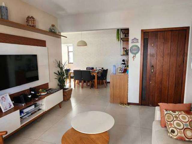 Apartamento para venda possui 135 metros quadrados com 3 quartos em Candeal - Salvador - BA