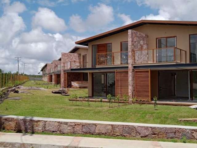 Casa residencial para Venda em condomínio fechado, Alto do Capa Bode, Mucugê, 2 suítes, 1 sala, 2 banheiros, 2 vagas, 103m² área total.