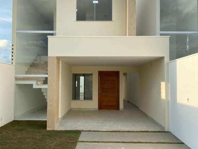Casa Duplex com Fino Acabamento, 3 Quartos, 1 Suíte, Área Gourmet, Varanda, para Venda no Sim, em Feira de Santana, Área Total 180m².