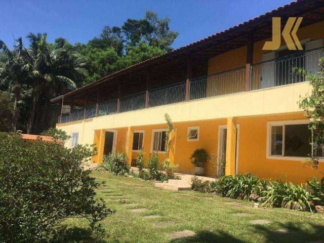 Chácara com 3 dormitórios à venda, 2000 m² por R$ 1.200.000,00 - Colina do Castelo - Jaguariúna/SP