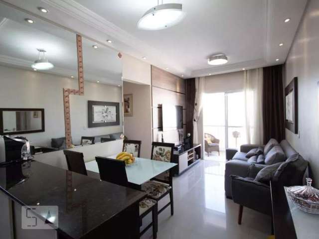 Apartamento com 3 quartos (1 suíte) à venda no Umuarama, Osasco, com 1 vaga.