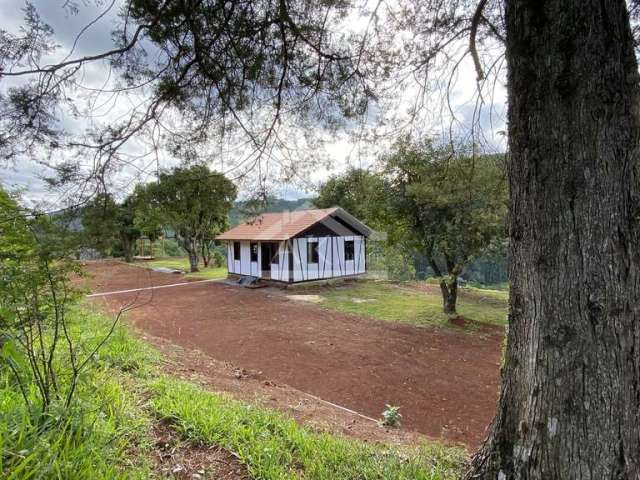 Chácara com casa Enxaimel e vista à venda em Nova Petrópolis na Serra Gaúcha