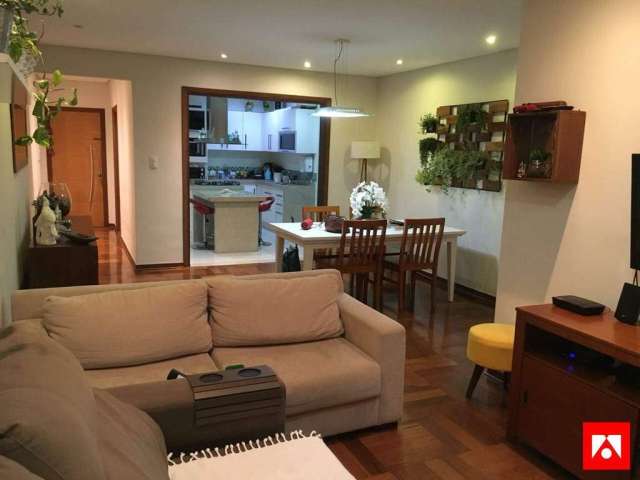 Apartamento à venda no Condomínio Vila Lobos em Americana com 116 m², 3 quartos (1 suíte) e 2 vagas de garagem.