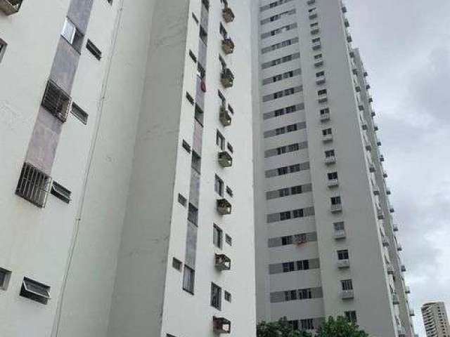 Apartamento para venda possui 72 metros quadrados com 2 quartos em Torre - Recife - PE