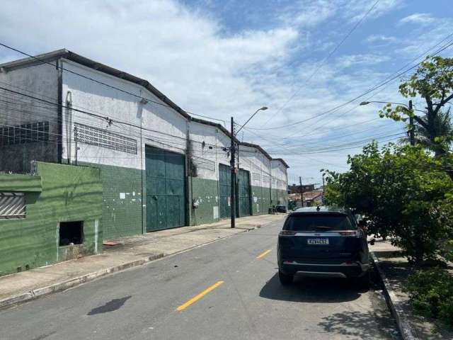 Galpão/Depósito/Armazém para aluguel possui 500 metros quadrados